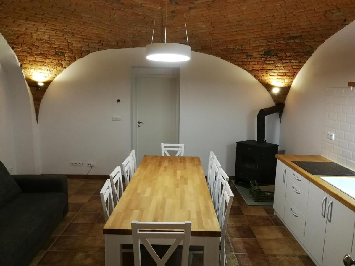 Apartmany Habanska, Cely Dum Pouzdrany المظهر الخارجي الصورة
