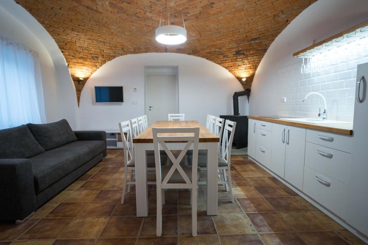 Apartmany Habanska, Cely Dum Pouzdrany المظهر الخارجي الصورة