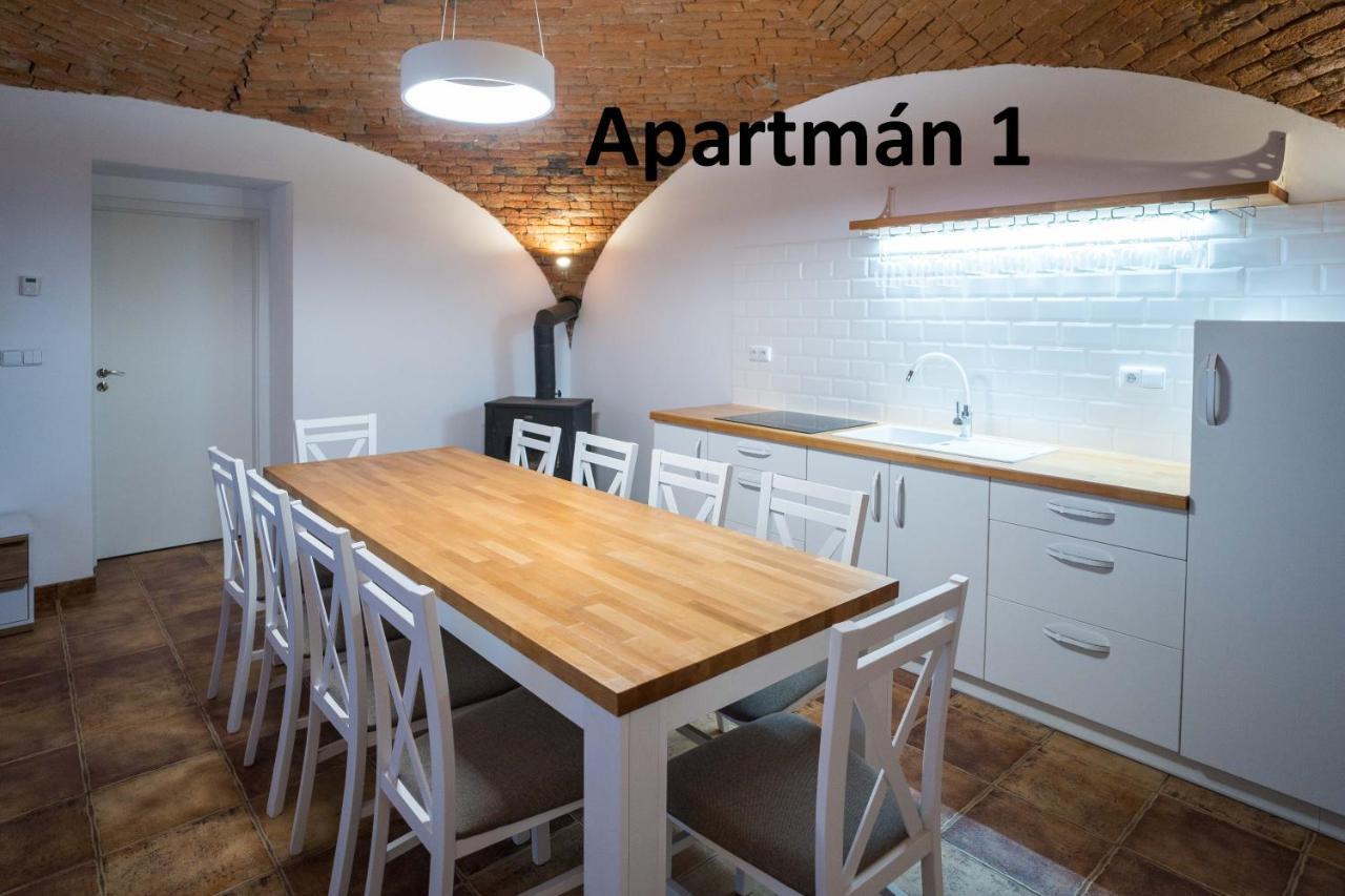 Apartmany Habanska, Cely Dum Pouzdrany المظهر الخارجي الصورة