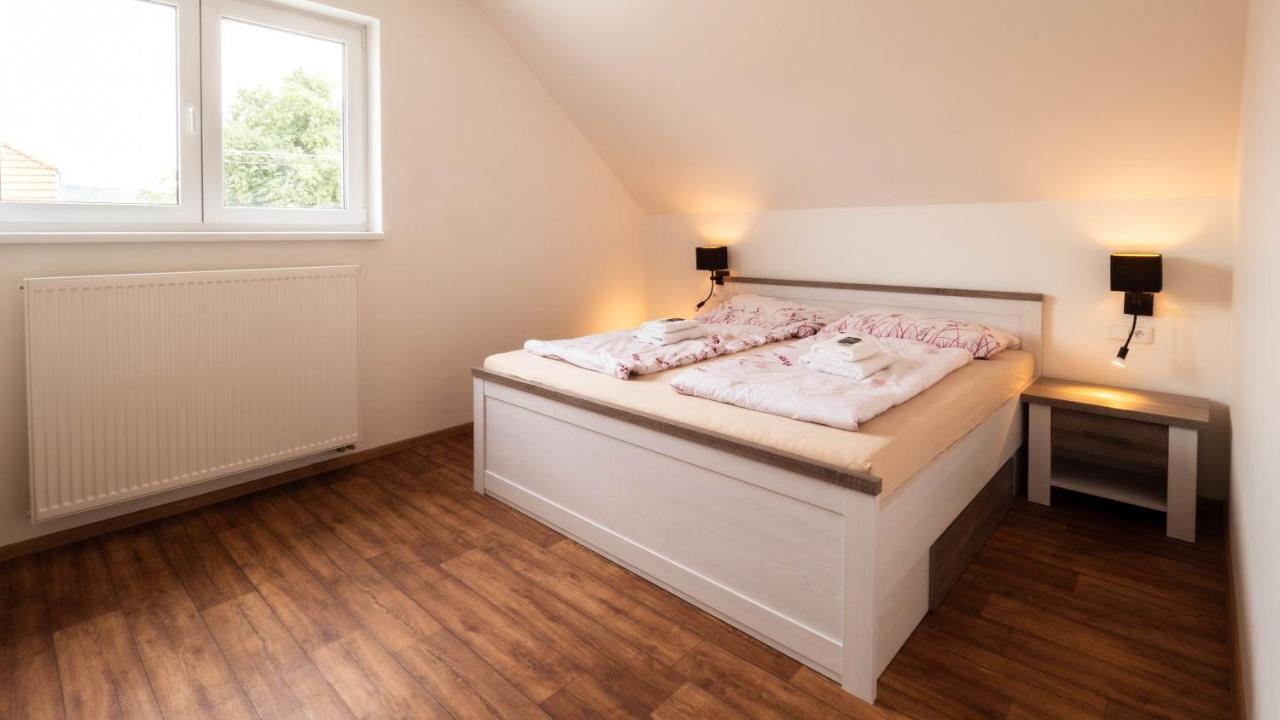 Apartmany Habanska, Cely Dum Pouzdrany المظهر الخارجي الصورة